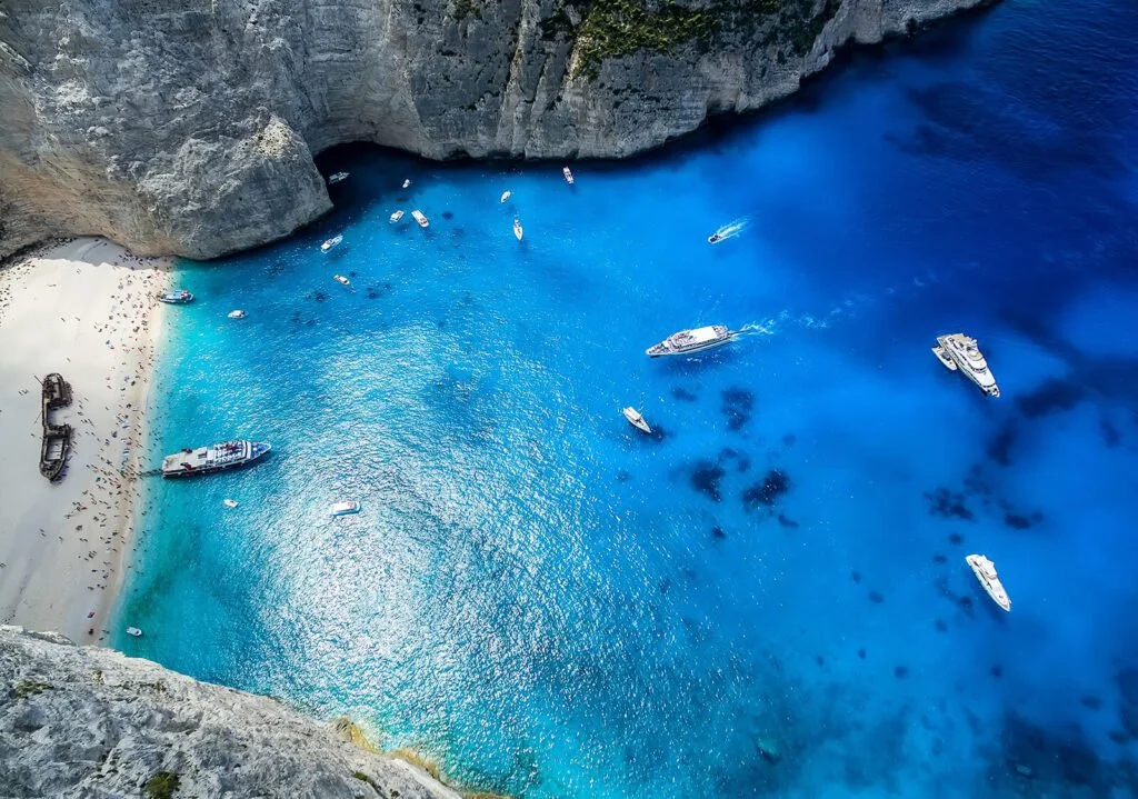 Puncak Bogor:  Destinasi Ideal Bersama Nginapsini